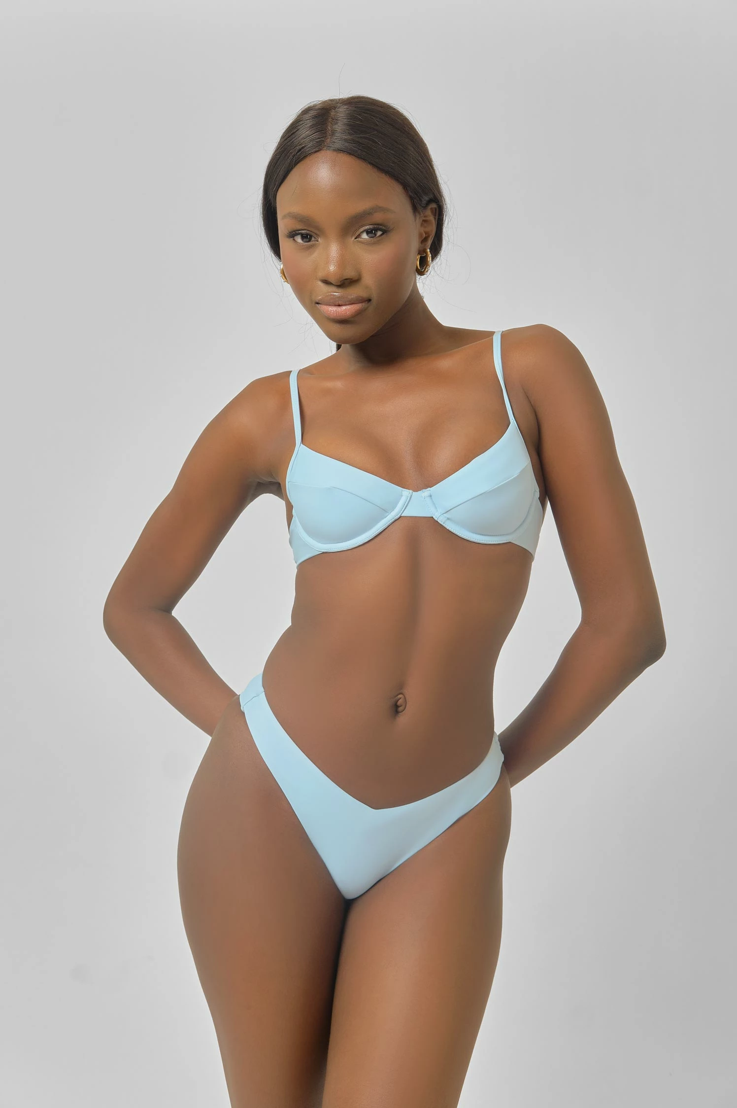 Underwire Top / Arctic Blue 1 Underwire Top / Arctic Blue