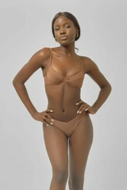 Underwire Top / Cocoa -BLACKBOUGH SWIM Sales B1 COCOA JELLA 2 59281105 c9dd 4c95 97c1 5a38b41a8a7d