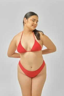 Triangle Top / Shanghai Red 9 Triangle Top / Shanghai Red -BLACKBOUGH SWIM Sales B2 SHANGHAI RED CHELSEA 3 fae1bd91 03cf 4c8d a254 9c98ca4a881e 1