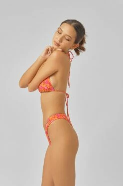 Martini Triangle Top / Juicy FINAL SALE 6 Martini Triangle Top / Juicy FINAL SALE -BLACKBOUGH SWIM Sales MARTINIJUICY1