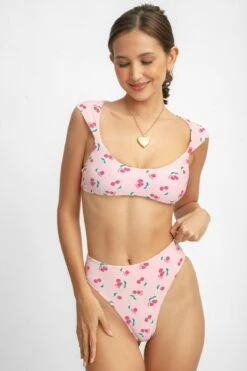 Ashley Scoop Neck Reversible Top / Maraschino -BLACKBOUGH SWIM Sales Maraschina Pink 1 34d0b5f1 c281 4240 acdc b9a4dab64169