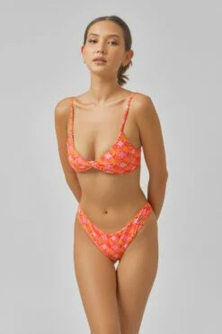 Tona Twisted Top / Juicy FINAL SALE -BLACKBOUGH SWIM Sales tonatopandmauibottomsjuicy 12 jpg